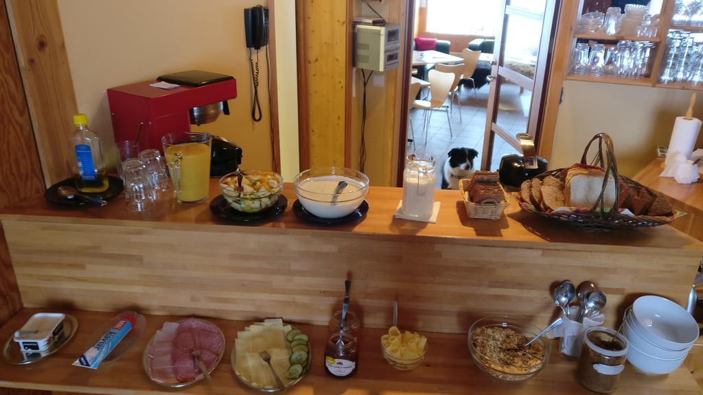 Brekkulaekur Guesthouse Hunathing Vestra Экстерьер фото