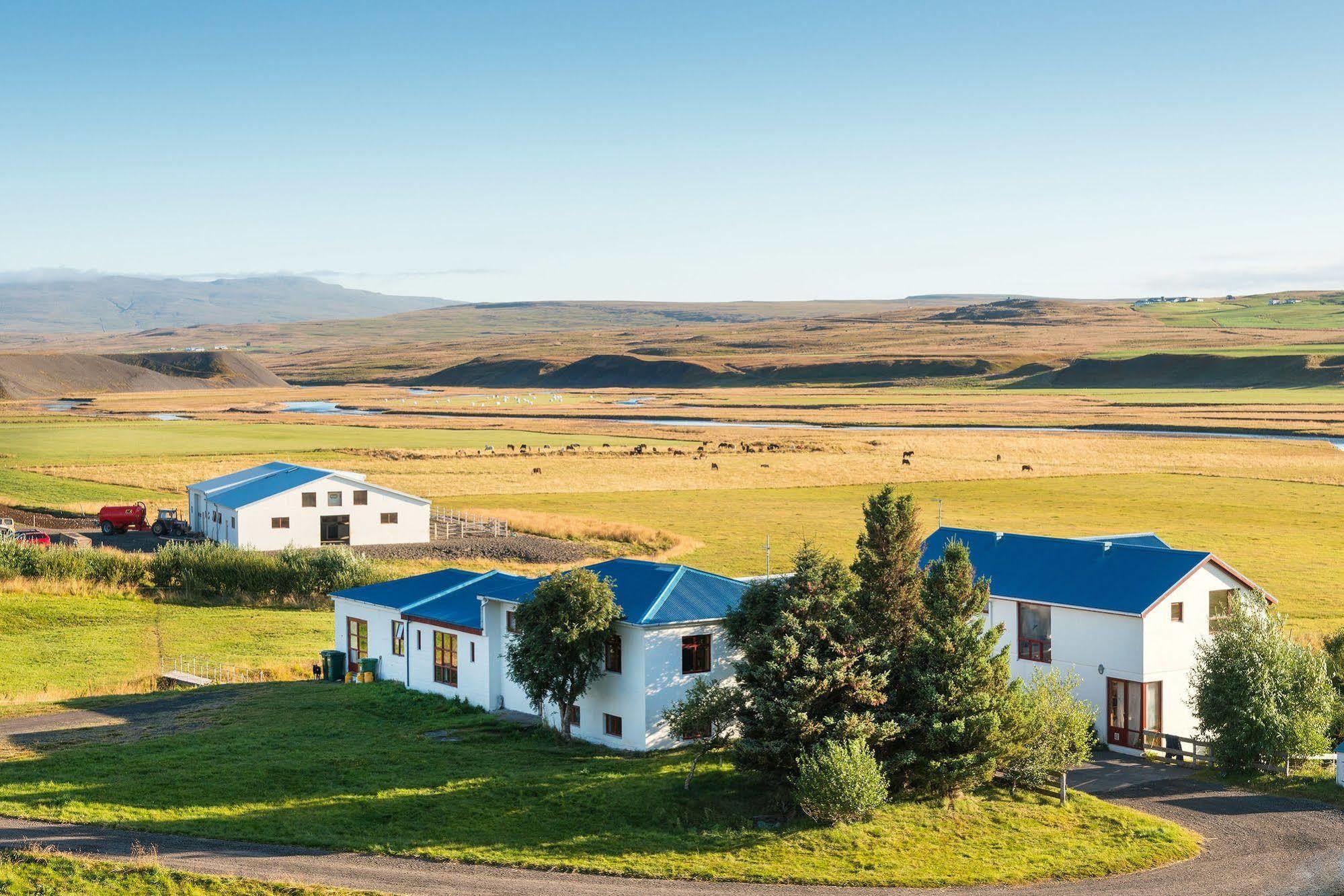 Brekkulaekur Guesthouse Hunathing Vestra Экстерьер фото